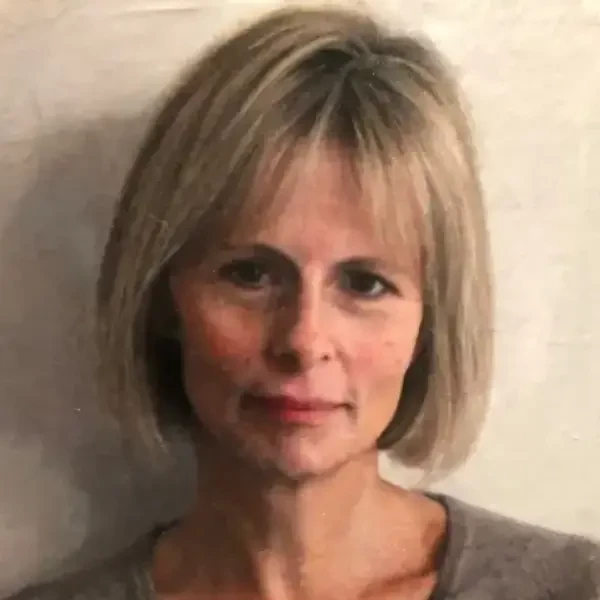 Dr Nicola Jones